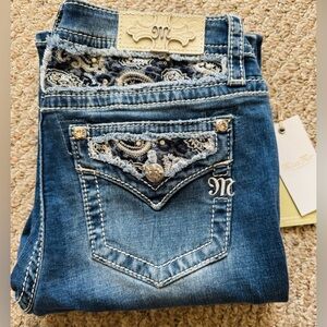 NWT Miss Me Mid-Rise Bootcut Floral Rhinestone Jeans